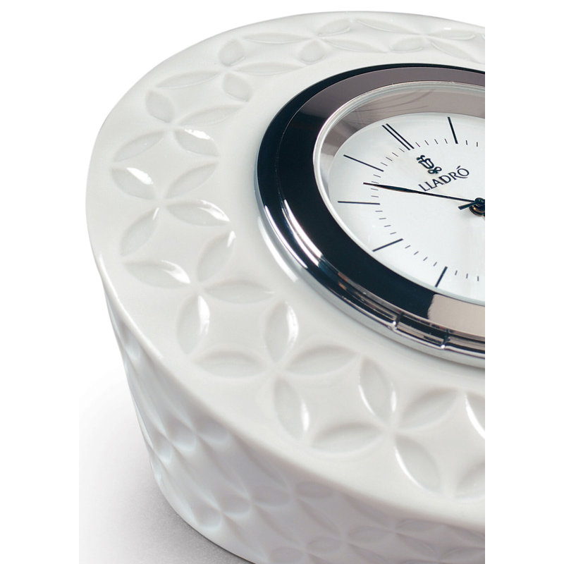 Hitoiki Analog Porcelain Mechanical Tabletop Clock in White