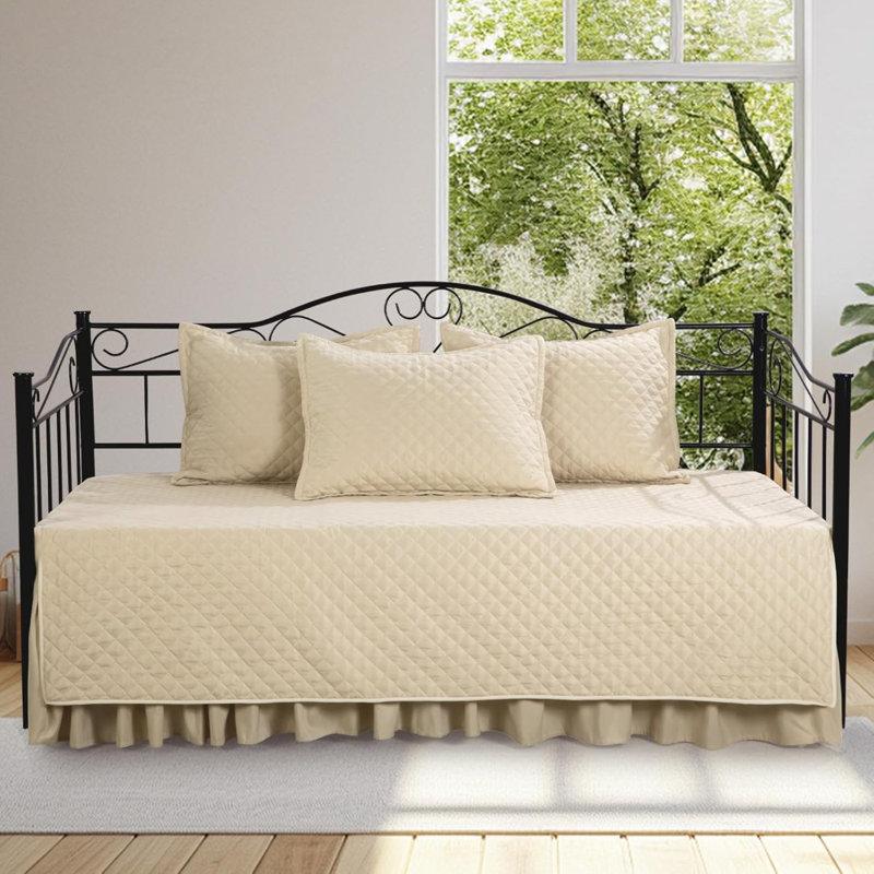 5 Piece Daybed Sets, Quilted Daybed Bedding Set, Twin Size All Season Cozy Daybed Covers Set With Bedskirt And Shams, 75"X39", Beige