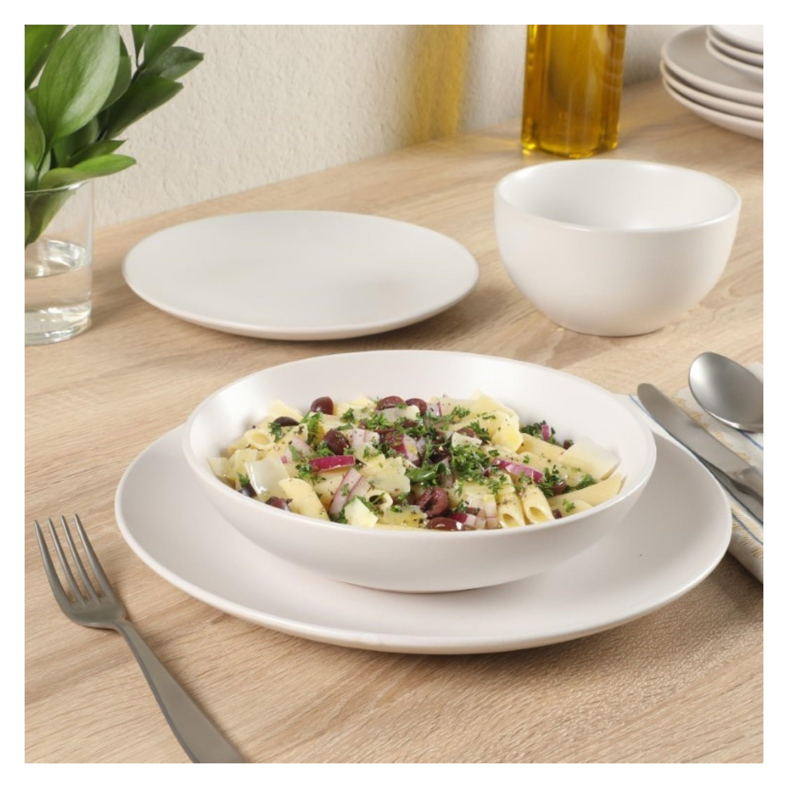 Gibson Home Queenslane 16 Piece Double Bowl Plates and Bowls Dinnerware Sets, White