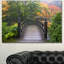 Pont en bois au jardin japonais en automne - reproduction de photo sur toile tendue-19409065
