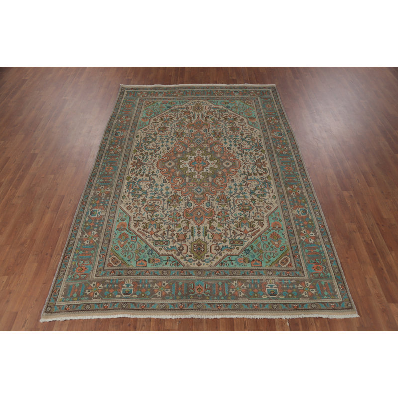 Tapis traditionnel en laine 6 x 9