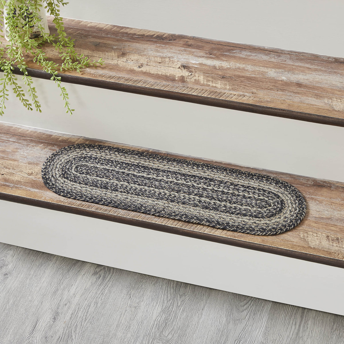Sawyer Mill Stair Tread