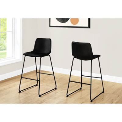 Chaise de bureau en similicuir noir avec rembourrage en mousse pour bureau debout et utilisation fonctionnelle
