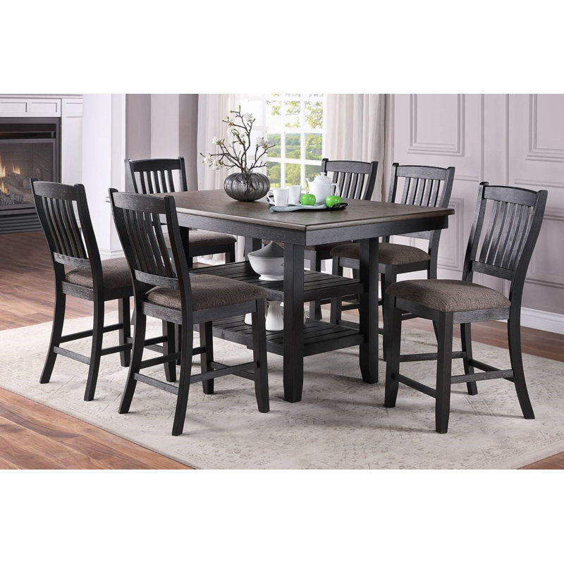 Tawnienni Dining Table
