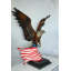 Statue aigle avec drapeau américain en bronze - symbole de force et de liberté Vappu, L 32 po x l 14 po x H 35 po