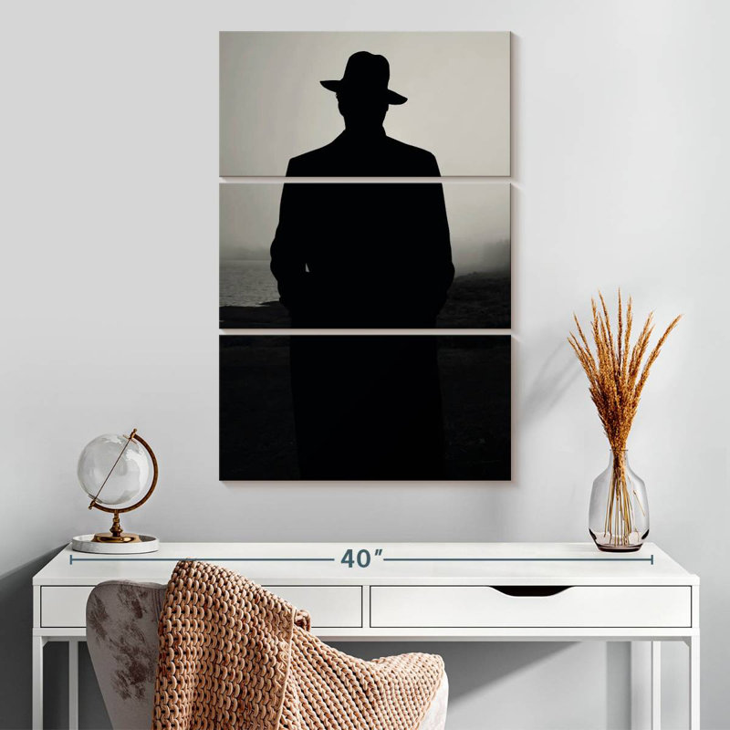 Shelfworth Mafia, H 32 po x l 20 po