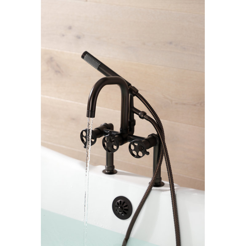 Robinet de baignoire à pattes à fixation sur le comptoir à trois poignées Webb avec douche à main, Brun foncé
