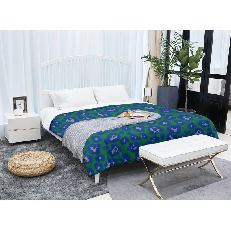 Polyester Animal Print Comforter, Queen Comforter, Green
