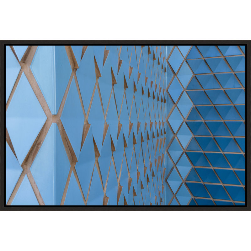 «Diamond City IV» par Adam Mowery - cadre flottant, impression sur toile, H 31,75 po x l 46,75 po, Image au pinceau gel