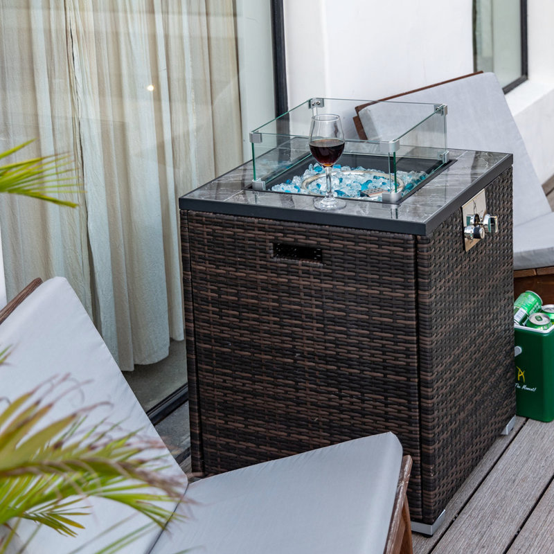 Foyer de table à gaz de 71 cm (28 po) - Brûleur en acier inoxydable, colonne de jardin, design