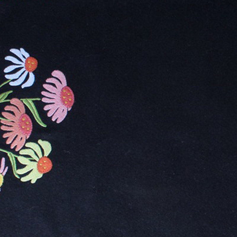 Calmas Runner Spring Wool Felt Table Runnner