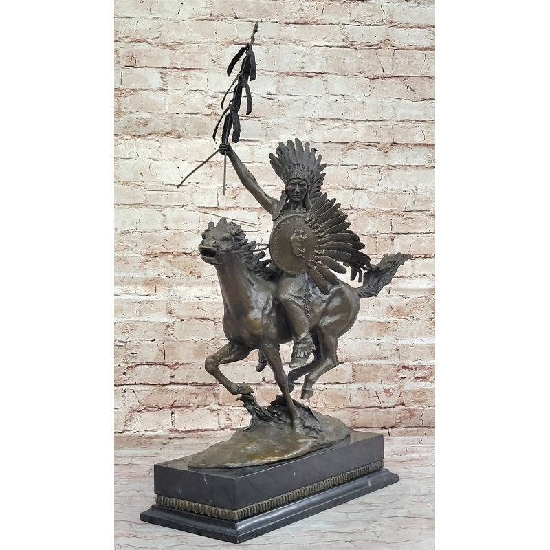 Figurines et sculptures