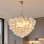 Lustre nordique doré à 6 lumières en verre bullé de 61 cm (24 po), suspension globe tourbillonnante