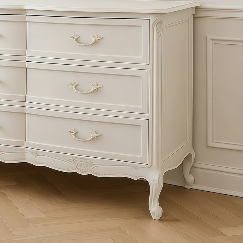 Commode de style français rétro sculptée, Crème