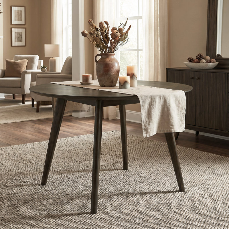 Lievin Round Dining Table