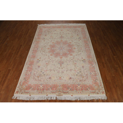 Tapis traditionnel en laine et en soie 7 x 10