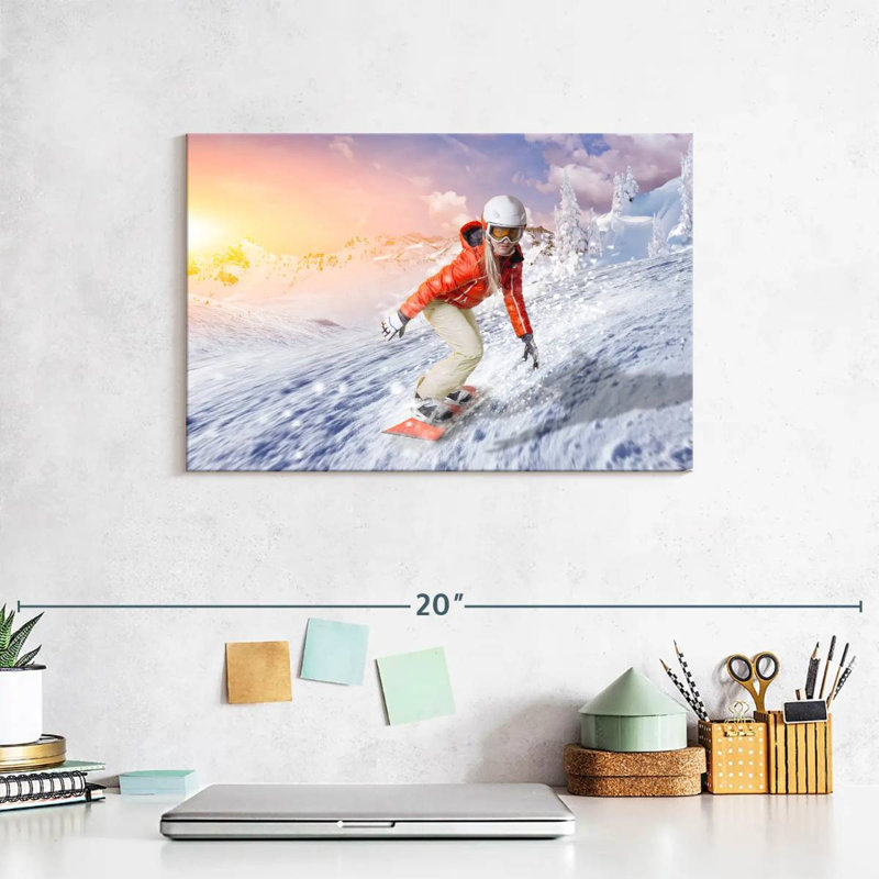 Girl snowboarding Sireci, H 8 po x l 12 po