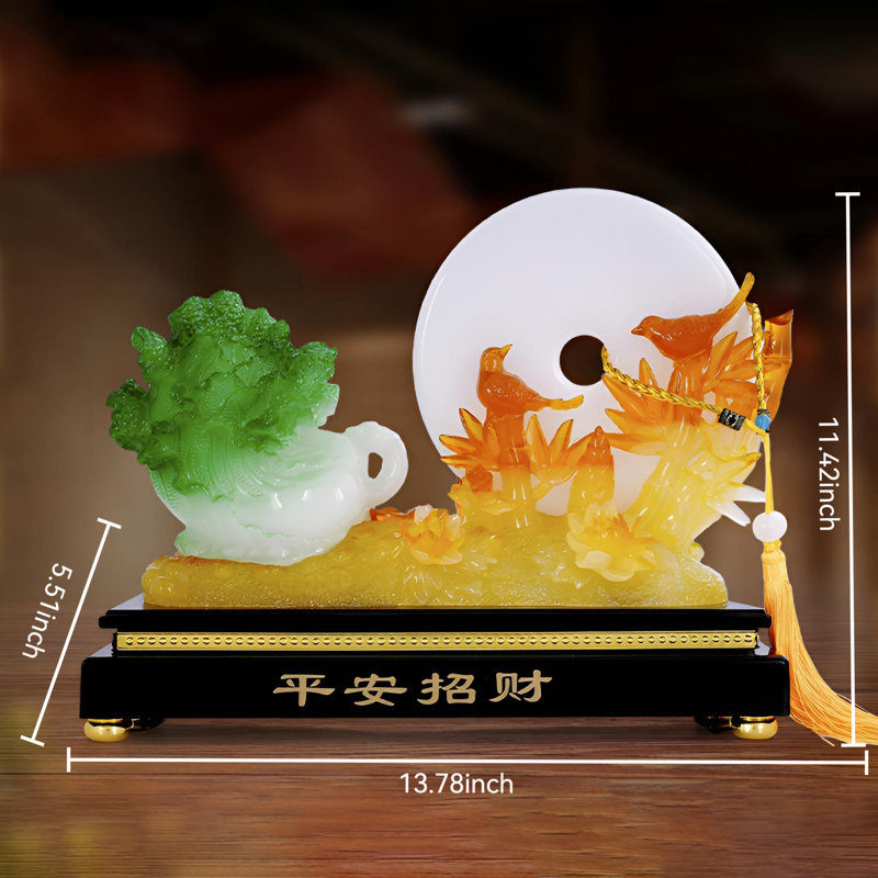 Figurine élégante attrayante pie et persimmon