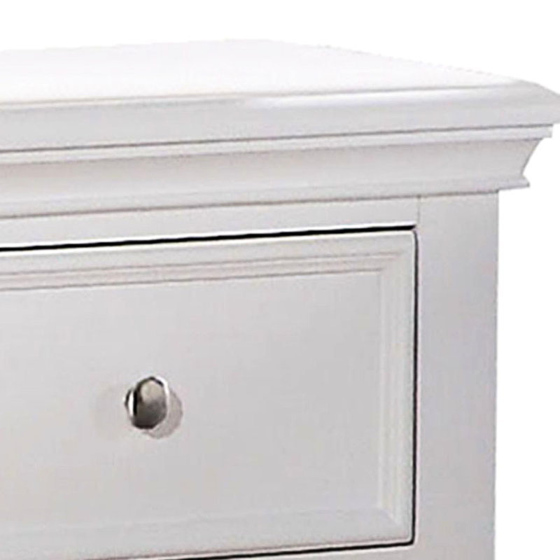 Table de chevet transitionnelle blanche avec tiroir et tablette inférieure pour chambre à coucher