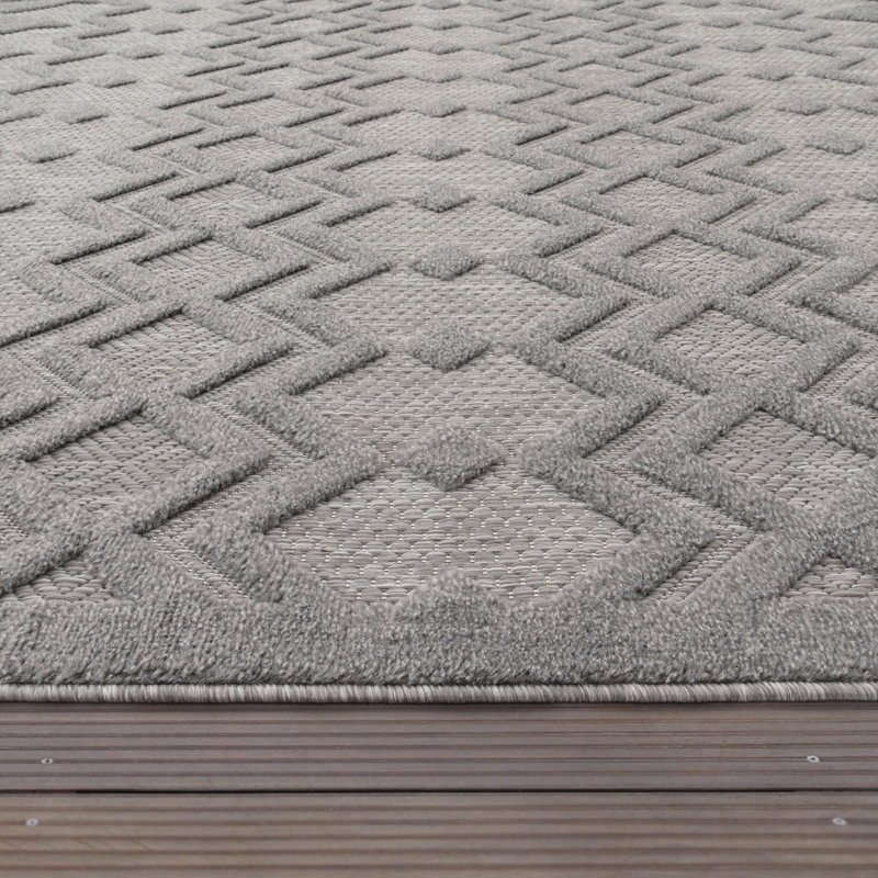 Jancey Indoor / Outdoor Rug, Rectangle 5'3" x 7'3"