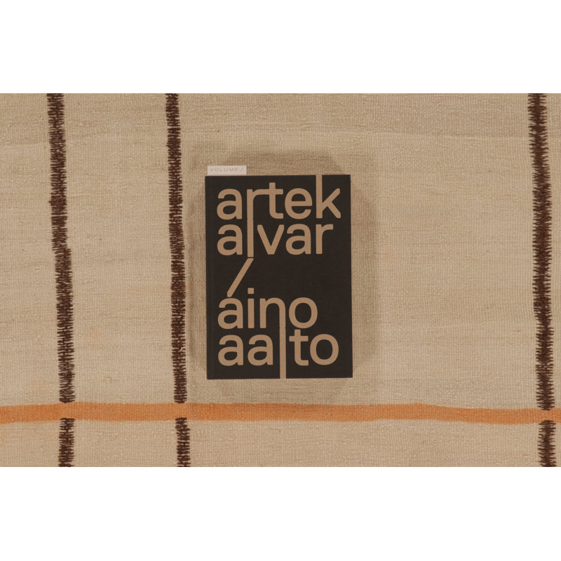 One-of-a-Kind 6'10x9'10 Area Rug