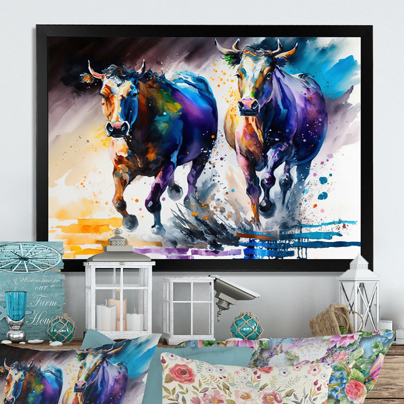 «Cows Runing I», reproduction sur toile, L 40 po x H 30 po, Impression noire sur toile encadrée