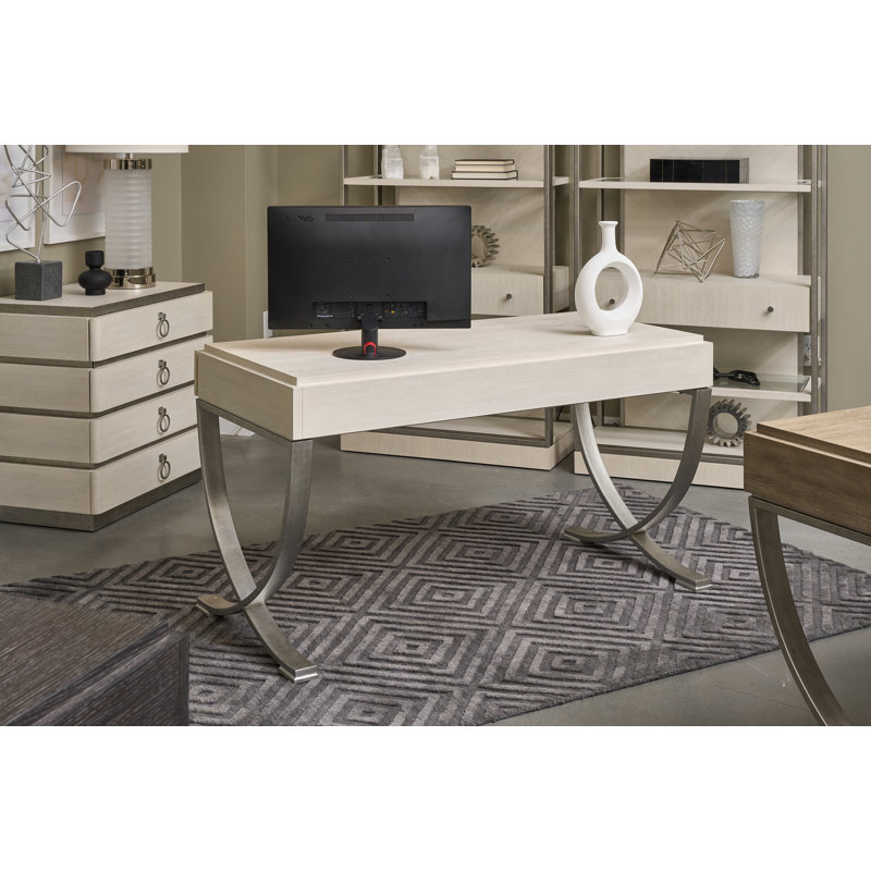 Bureau Regan, Crème