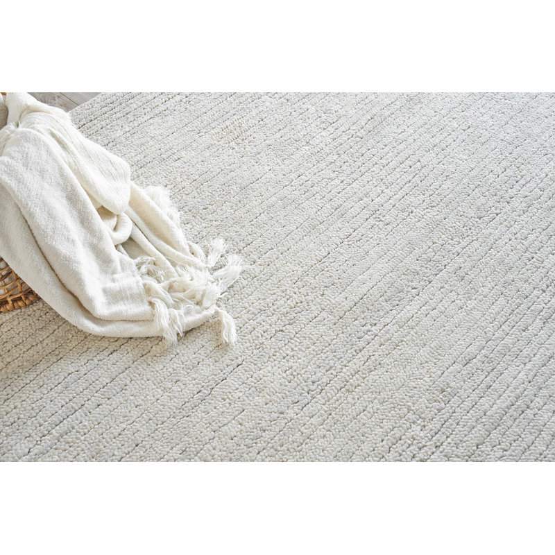 Urth Wool Area Rug in Silver, Rectangle 14' x 18'