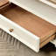 Table basse élégante de style américain-1822307482-1822307461