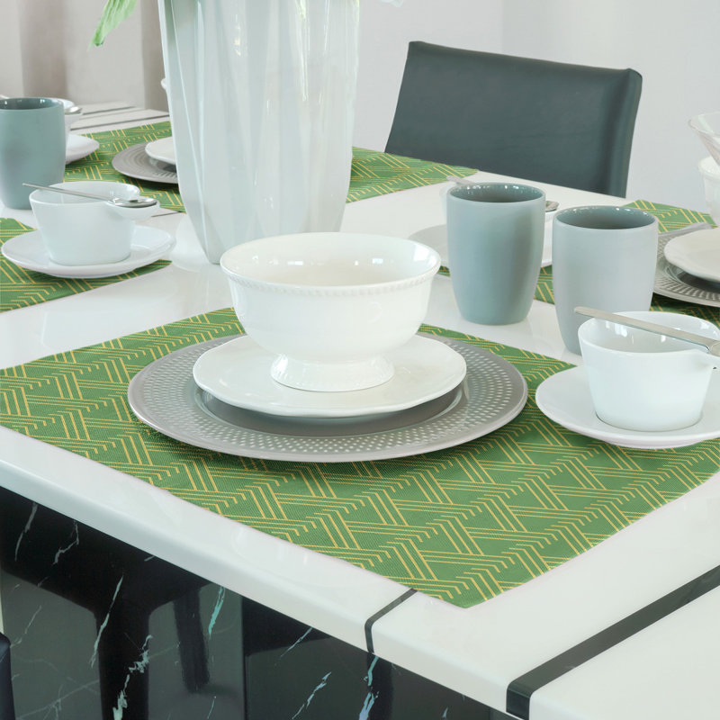 Napperon en coton 18 po classique Zig Zag, Vert/jaune, Coton
