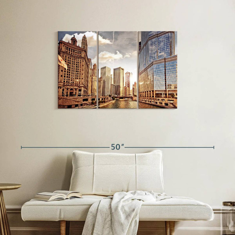 Rorry Chicago Riverwalk, 24" H x 38" W