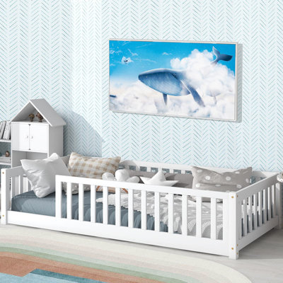 Lit simple pour enfants avec garde-corps de sécurité, porte et lattes, sans porte