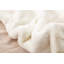 Tapis blanc en fausse fourrure de lapin de luxe blanc-86177887