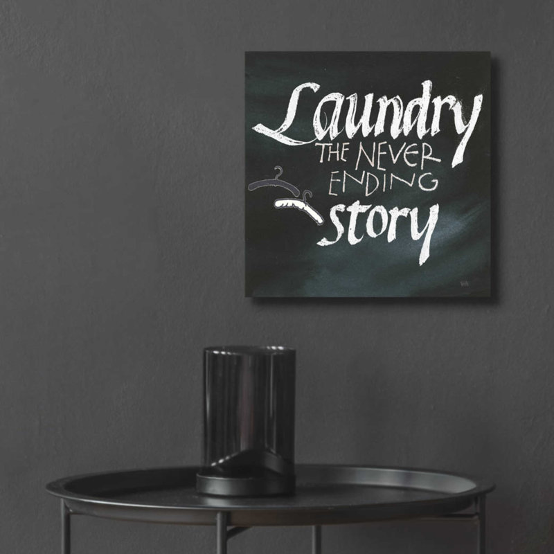 «Laundry Room II» par Chris Paschke, H 12 po x l 12 po x P 0,13 po
