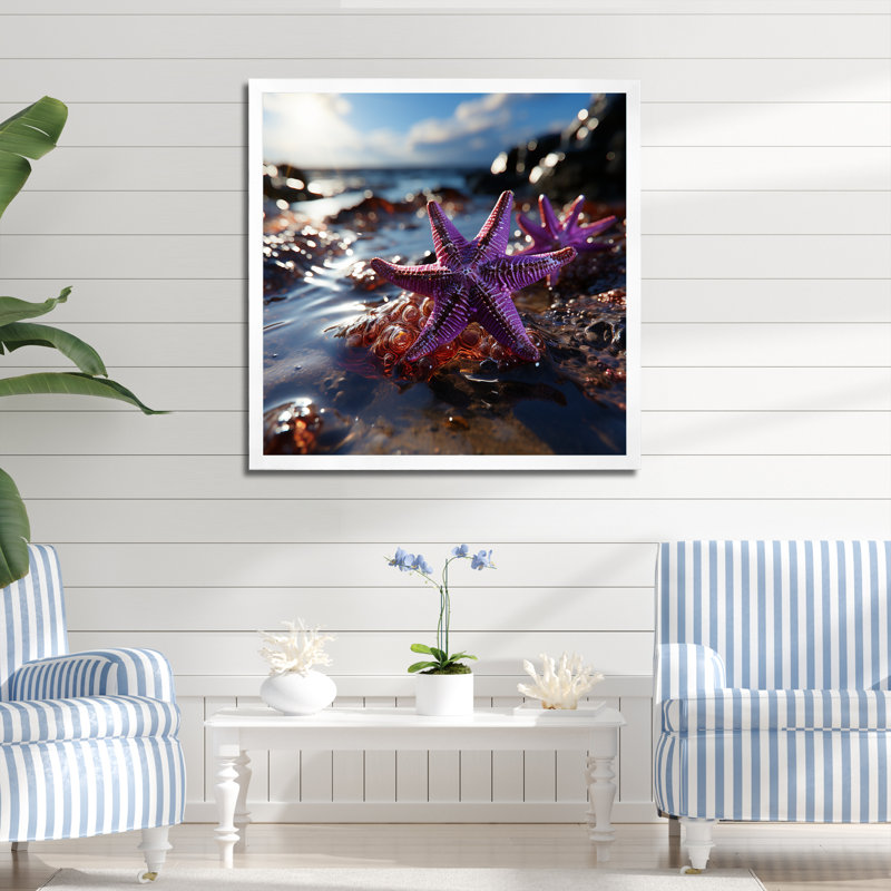 Étoile de mer corail sur la plage, photo 3 - Art mural plage, Cadre flottant brun, H 16 po x l 16 po x P 1 po