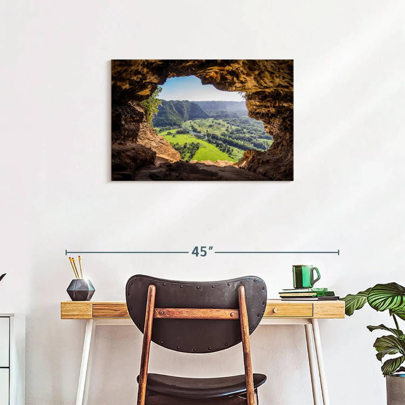 Alvord Cueva Ventana Cave, 20" H x 30" W