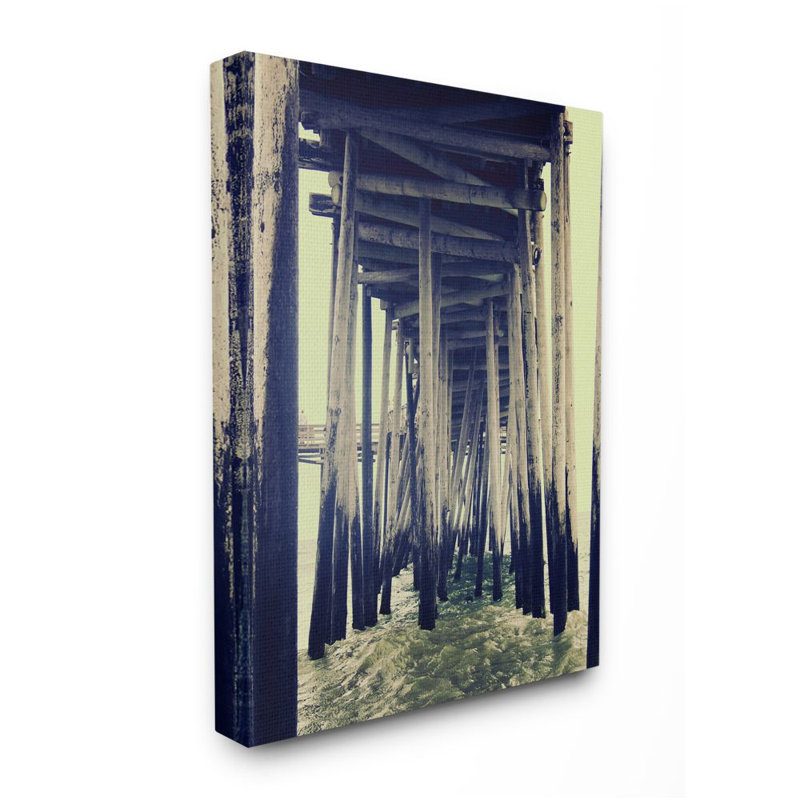 «Wind Waves Under Distress Pier Antique Scene» par Ashley Calhoun - reproduction de photo, Toile tendue