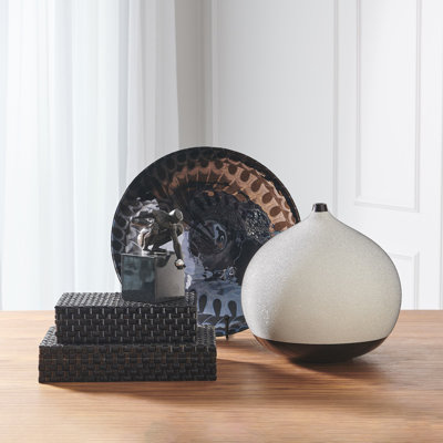 Horn Box Woven Black
