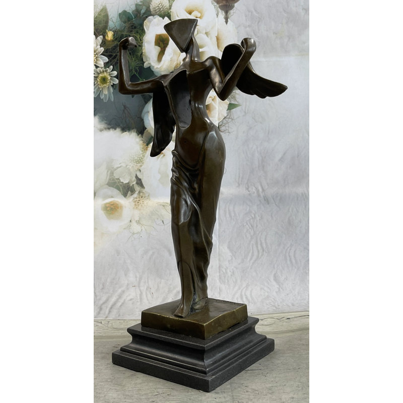 Sculpture Cleitus Dali