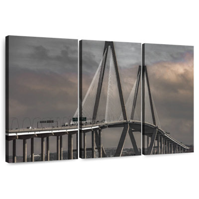 Nicci Iconic Ravenel Bridge