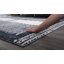 Tapis bleu marine / gris en polypropylène tissé à la machine-87093329