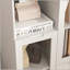 Armoire en bois avec 2 portes en verre et 2 espaces de rangement, salle de bain du salon-692363504
