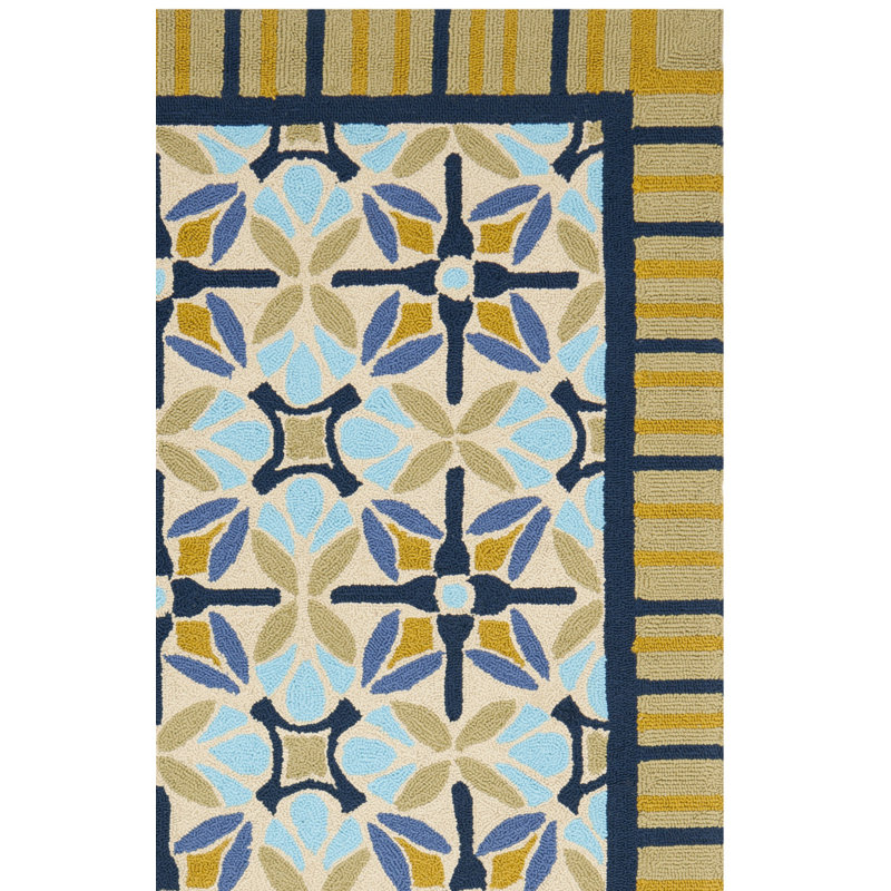 Childers Hand Hooked Performance Floral Rug, Square 6'