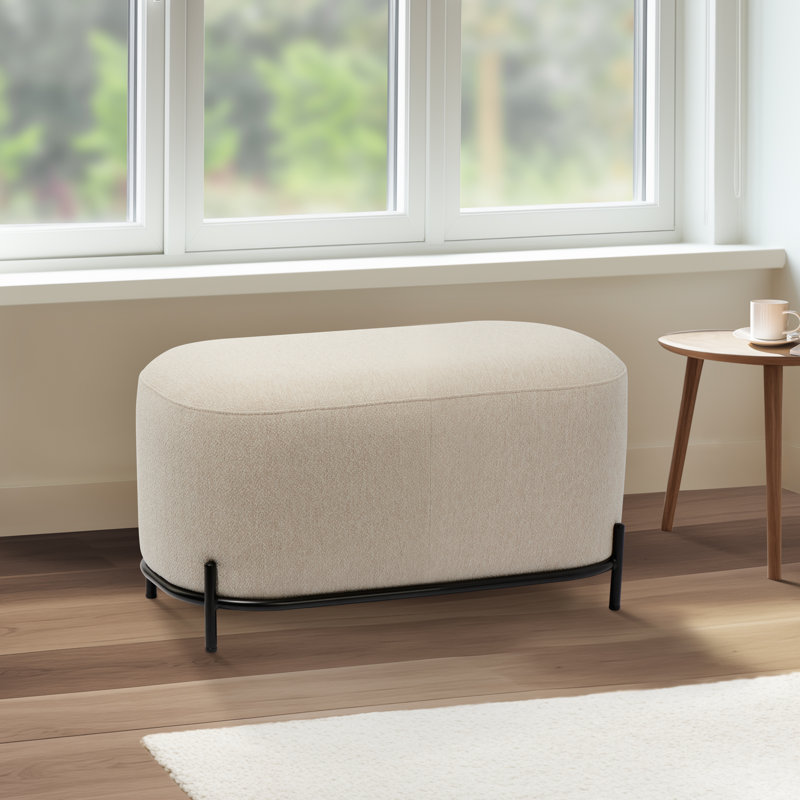 Banc rembourré en tissu crème 32 "avec pieds en métal Glenorie, H 18 po x l 32 po x P 17 po, Crème, crème