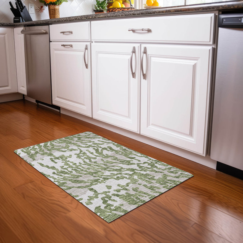 Premium Machine Washable Prisco Green Rug, Rectangle 1'8" x 2'6"