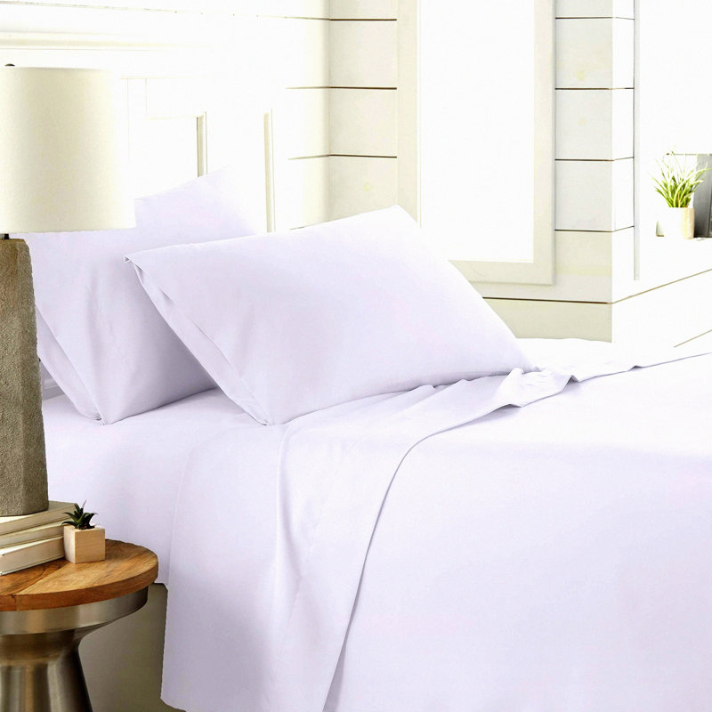 LuxiSoft Queen 4-Piece Sheet Set - Ultra Comfortable & Cozy Bedding - Bright White - Premium Quality - Breathable & Soft - Southshore Living, Inc.