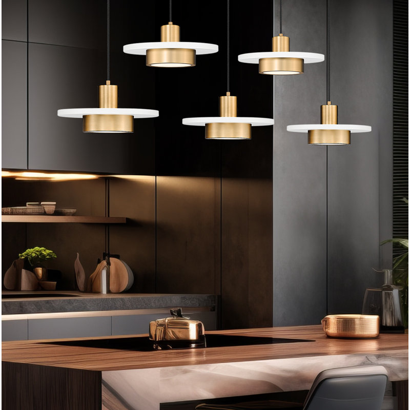 Lustre linéaire 5 lumières Ludo, Matte White + Modern Gold