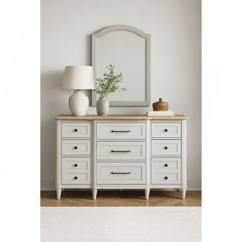 Petite commode pour adolescent