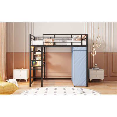 Lit mezzanine en métal avec bureau, tablettes, prise de courant, lumière DEL et garde-robe