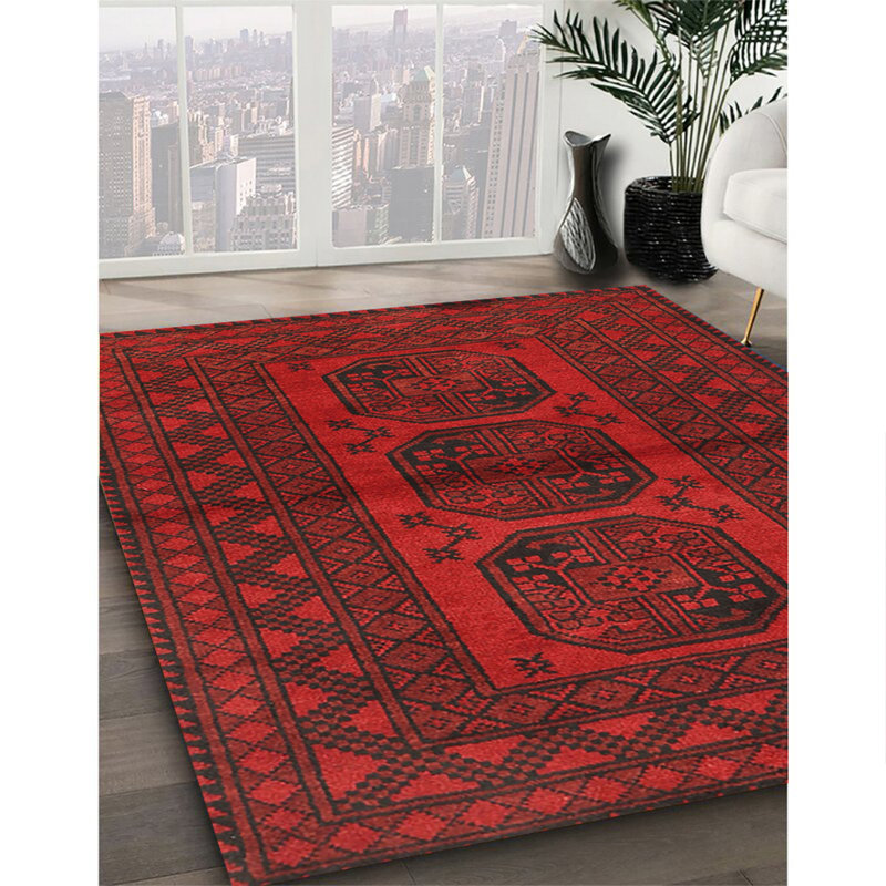 Tapis traditionnel rouge / noir Eudia, Rectangle 7 pi x 10 pi